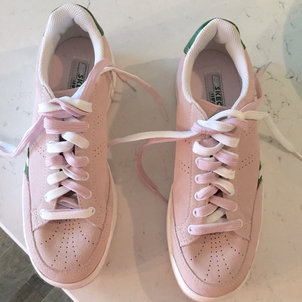 Skechers Pink and White Women's Sneakers